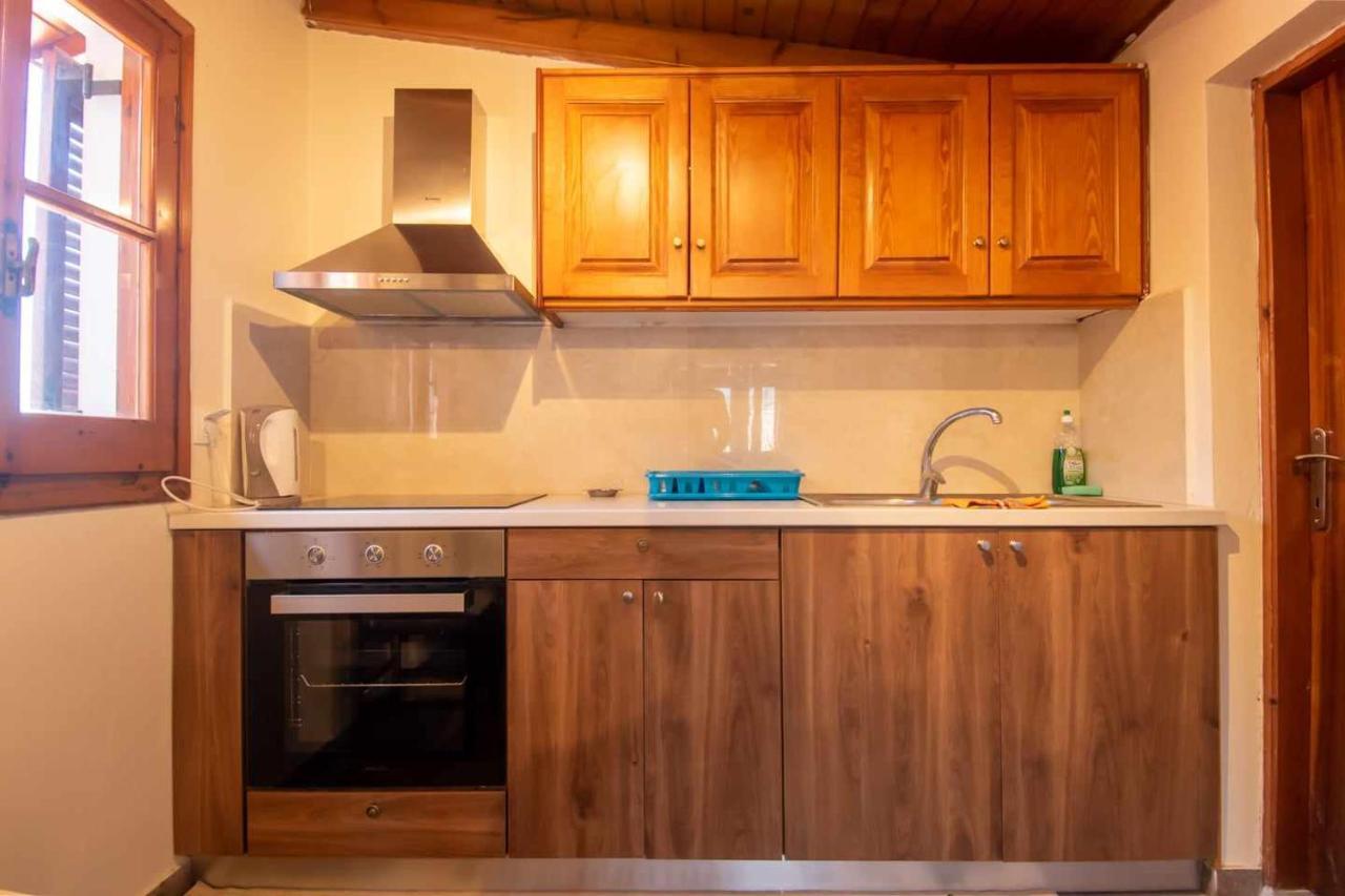 Fotios Roof Apartment أخارافي المظهر الخارجي الصورة